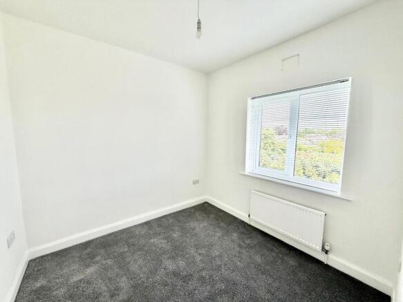 2 bed Semi-Detached for sale Image 9