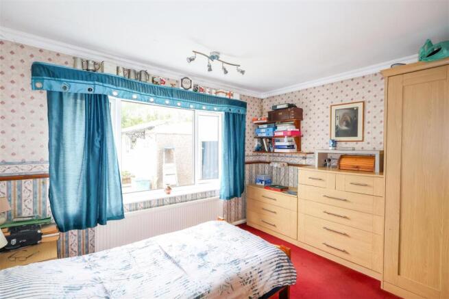 3 bed Detached Bungalow for sale Image 5