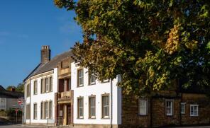 Flat 2, Oborne House, Oborne Road, Sherborne DT9 3DS
