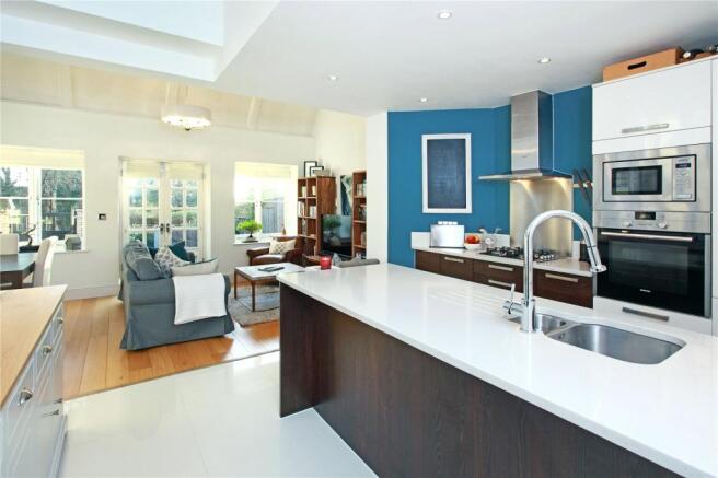 Kitchen/Dining Room