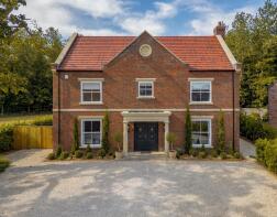 5, Kings Chase, Barnoldby-le-beck, Barnoldby Le Beck DN37 0FE