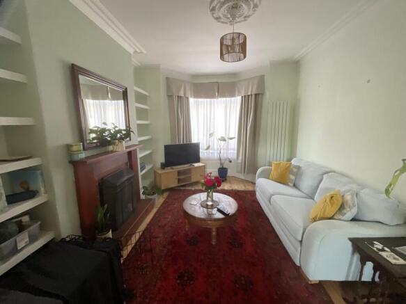 4 bed Not Specified to rent Image 4