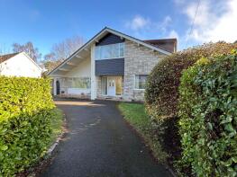 14, Merriefield Drive, Broadstone BH18 8BP