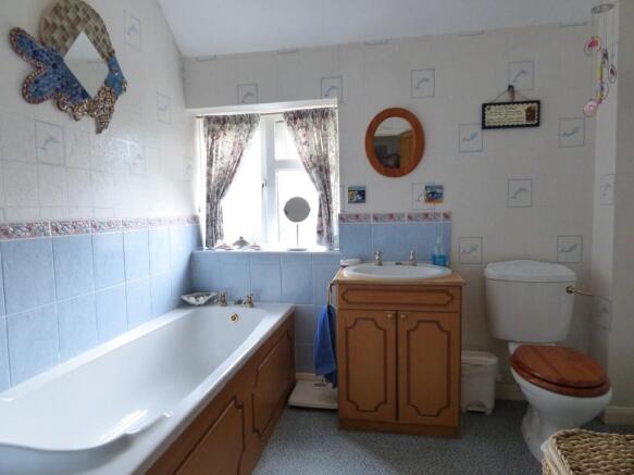 Photo 9