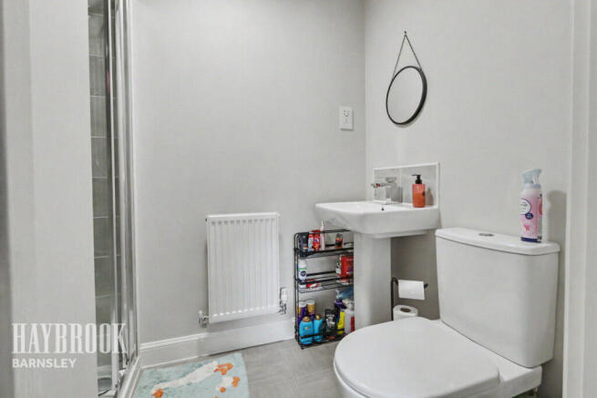 3 bed Semi-Detached for sale Image 11