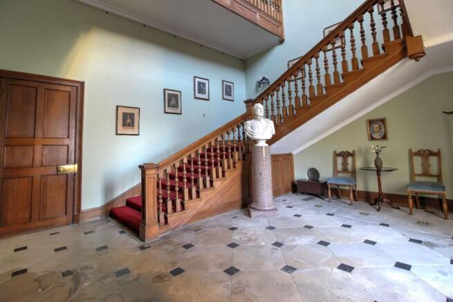 Stairway to the Apar