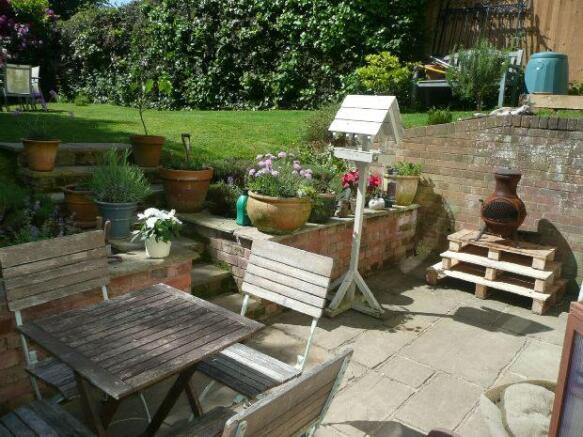 Rear Terrace Garden