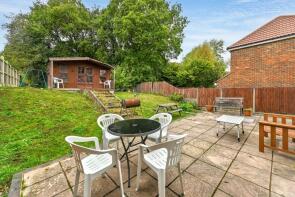 29 Clovelly, Tile Kiln Hill, Canterbury CT2 9EE