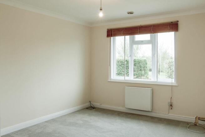 Bedroom 2 (Double)