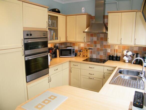 Photo 11
