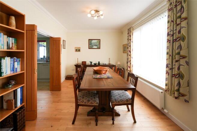 5 Picket Cross, Bankend Road, Dumfries, Dumfries and Galloway, DG1 photo 4