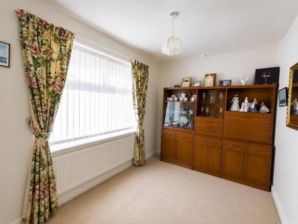 3 bed Detached Bungalow for sale Image 10