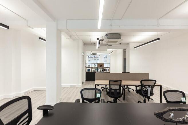 office to let fitzrovia margaret street.jpg