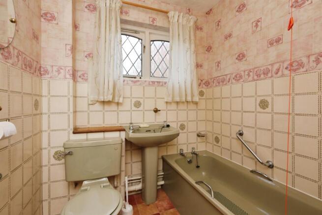 2 bed Terraced Bungalow for sale Image 10