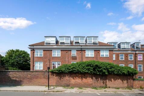 Middlesex Court, Glenhurst Road TW8