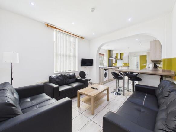 Open Plan Living/Kitchen