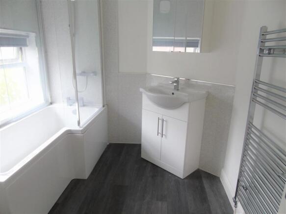 Bath3.JPG