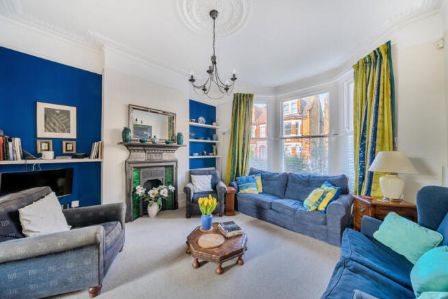 1418682-5-69a8646...