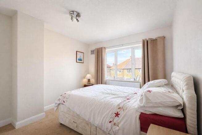 3 bed Semi-Detached for sale Image 12