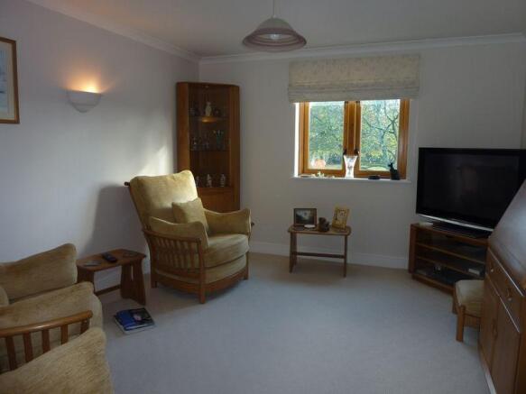 Photo 3