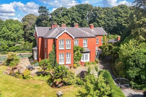 Delph House. Lancaster Lane, Parbold, WN8 7AA