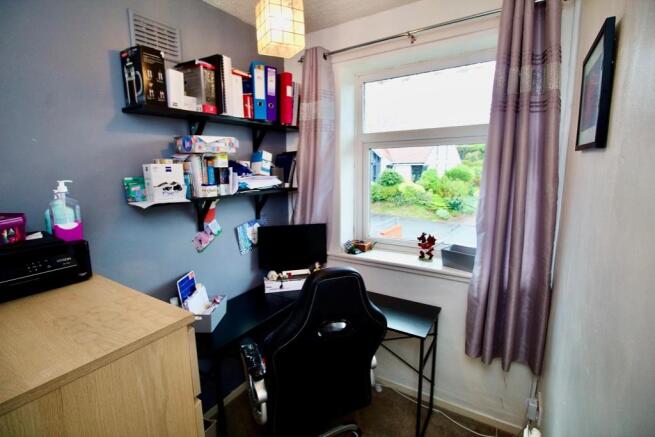 Bedroom 4/Study