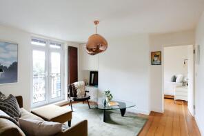 23, Samford House, Charlotte Terrace, London N1 0JF