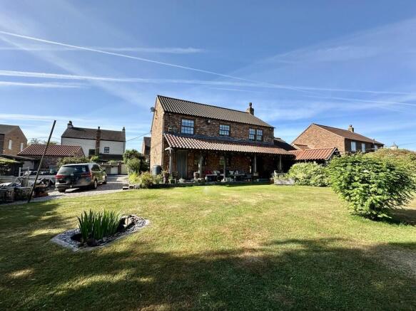 3 bed Detached for sale Image 5