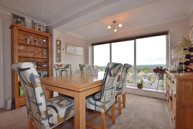 3 bed Detached for sale Image 5