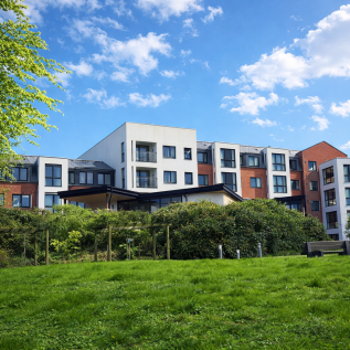 20, Whitley Court, Hayes Road, Paignton, Devon, TQ4 5XW