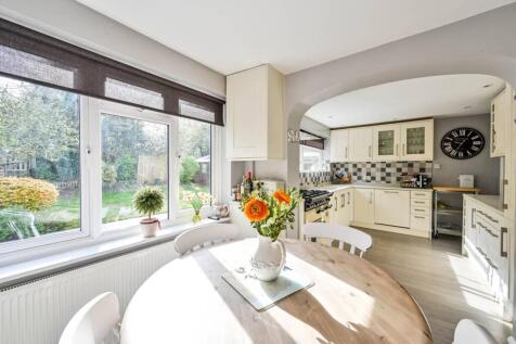 Gosden Hill Road, Burpham, Guildford, GU4