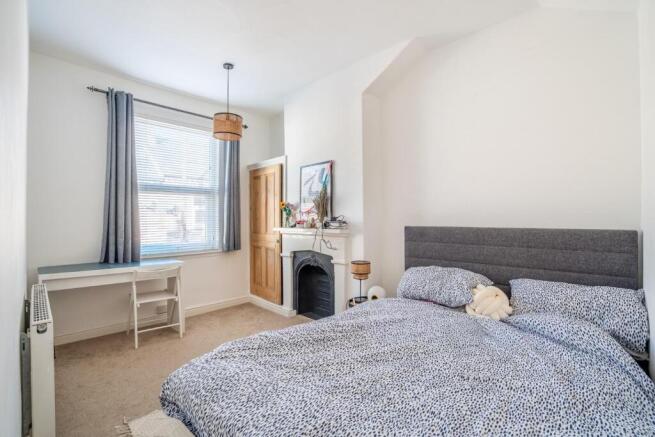 2 bed Terraced for sale Image 8