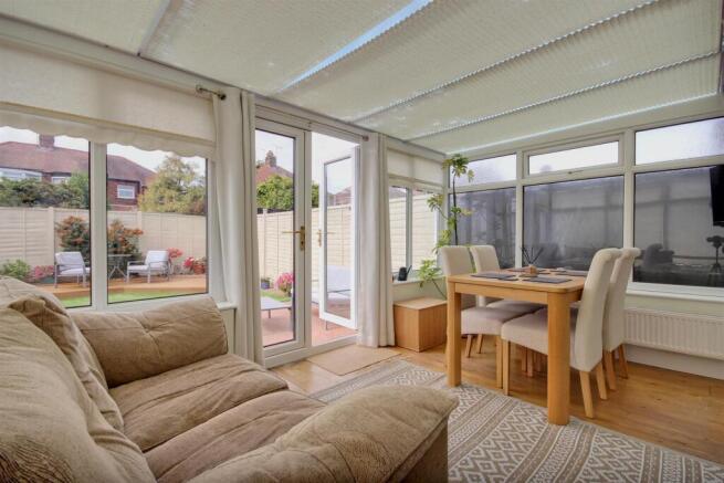 2 bed Semi-Detached Bungalow for sale Image 5
