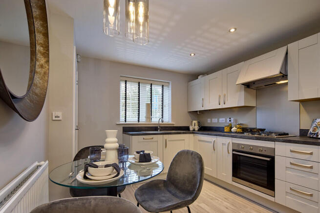 2 bed Semi-Detached for sale Image 6