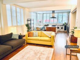 Flat 1, 1, Martha's Buildings, London EC1V 9FL
