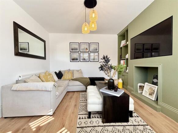 3 bed Semi-Detached for sale Image 12