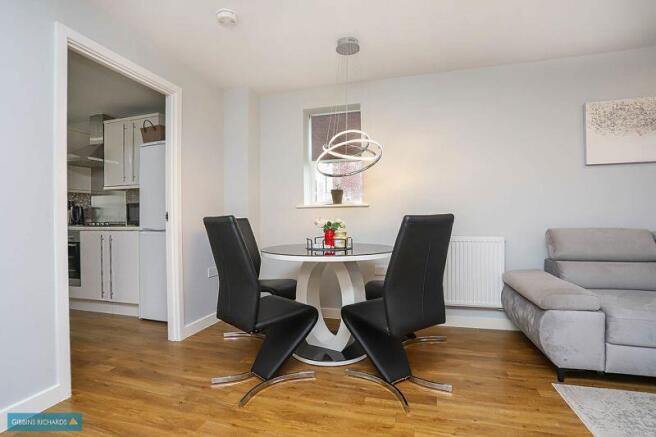 Sitting/Dining Room
