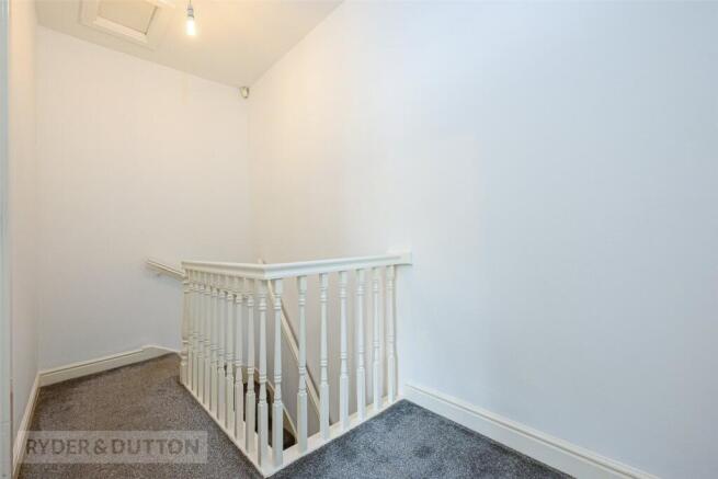 2 bed Terraced for sale Image 8