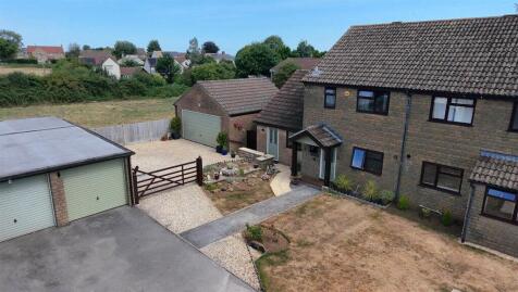 Sherlands Gardens, Merriott