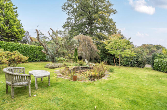 1364983-7-68ecdd8...