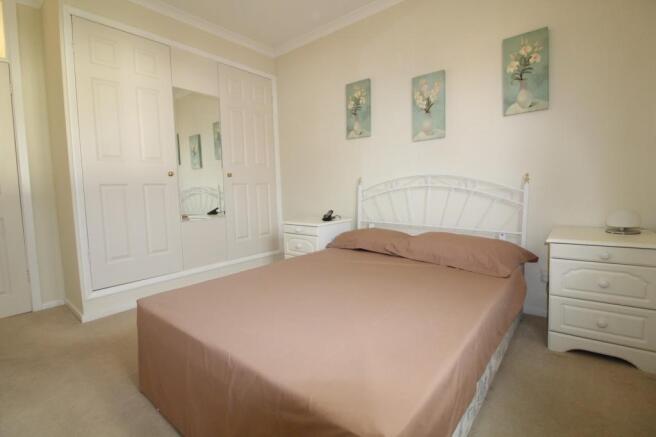 Photo 5 - Bedroom On