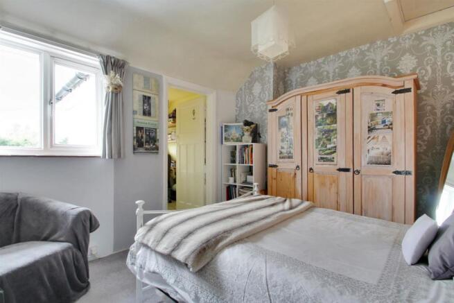 Bedroom 2.jpg