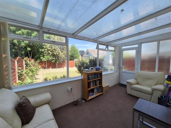 179 Curzon Road, 179, Conservatory 2.jpg