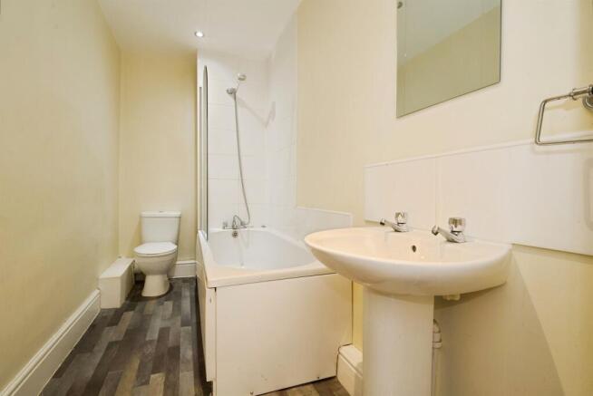 2 bed Terraced for sale Image 12