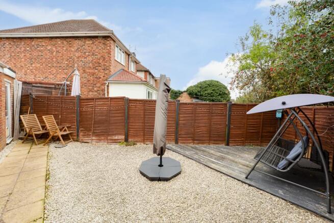 57 Southgate Drive, Kettering-3.jpg