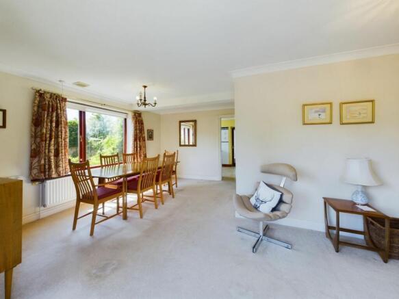 DINING ROOM/SNUG