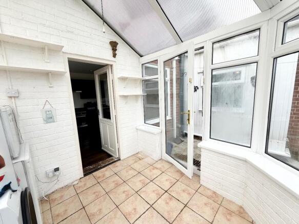 3 bed Semi-Detached for sale Image 6