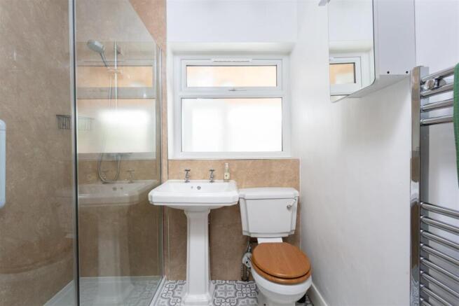 2 bed Semi-Detached Bungalow for sale Image 7