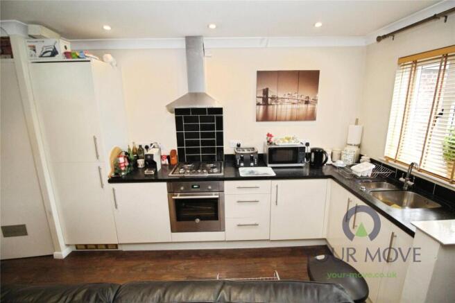 St. Johns Street, Kempston, Bedford, Bedfordshire, MK42 photo 4