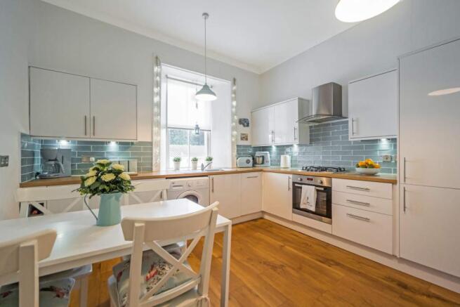 Dining kitchen